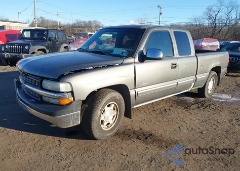 2001 Chevrolet Silverado 1500 Ls z USA, uszkodzony, nr VIN 2GCEC19T111176870
